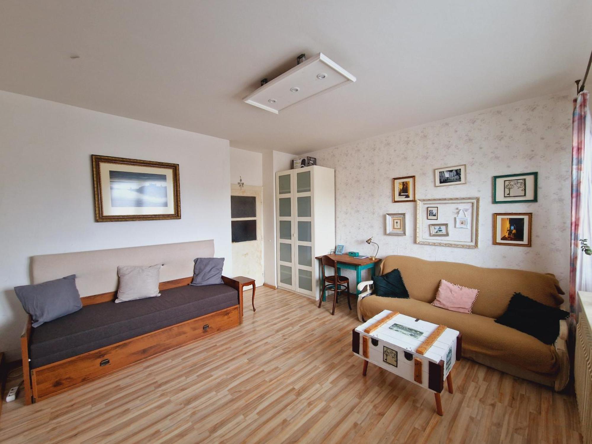 Touch Of History Apartment Братислава Екстер'єр фото